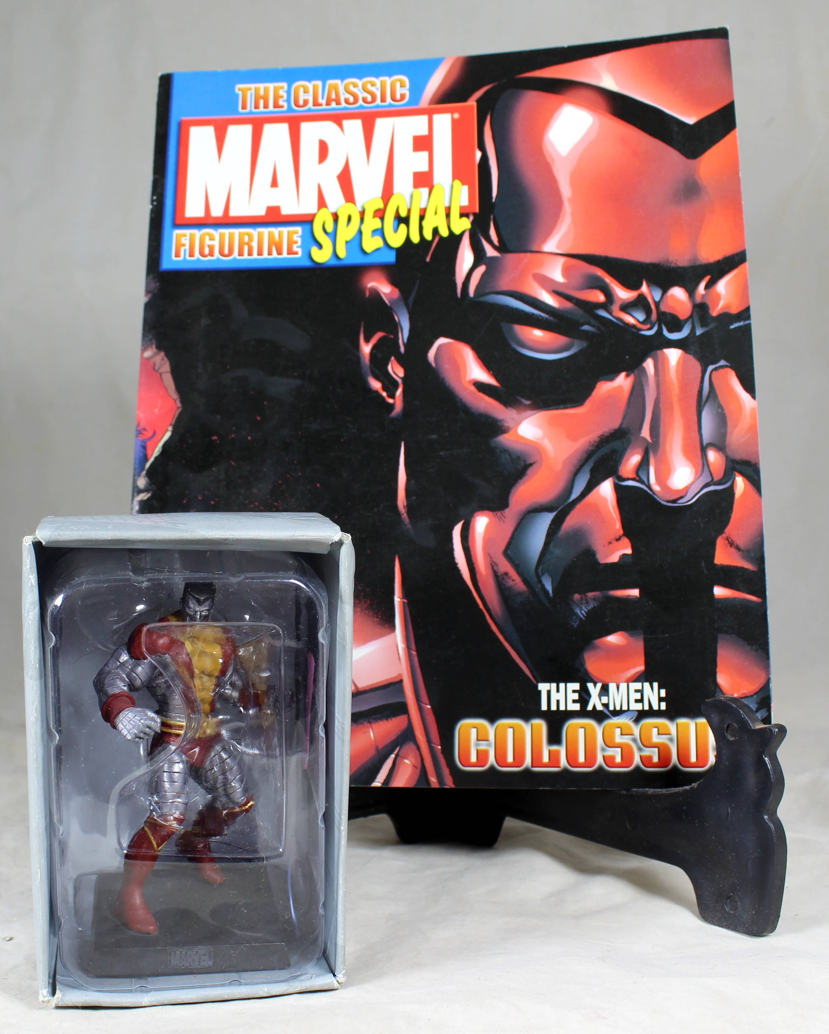Marvel comics - lead, hand painted figurine with book - Colossus (special edition)