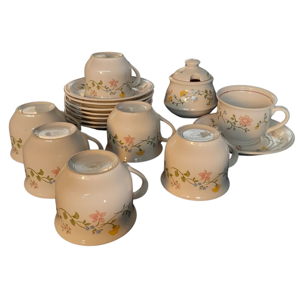 Biggie Best Country DÃƒÂ©cor Floral Tea Set
