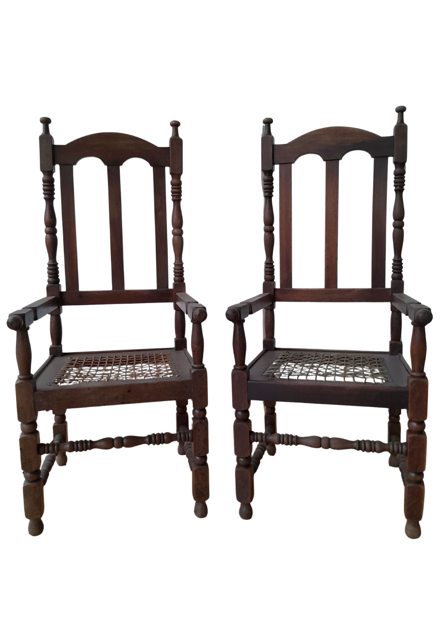 Pair of Antique Oak Spindle-Back Armchairs with Riempies Seats
